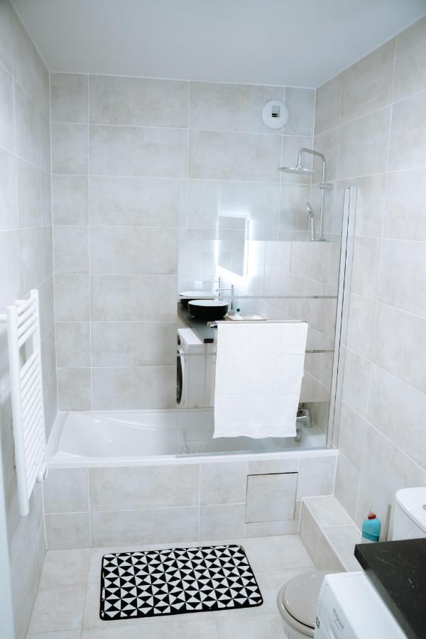 Appartement La Defense Champs Elysee Nanterre Esterno foto