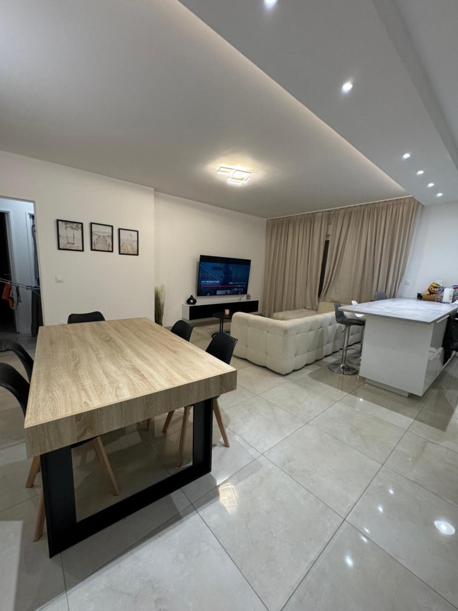Appartement La Defense Champs Elysee Nanterre Esterno foto
